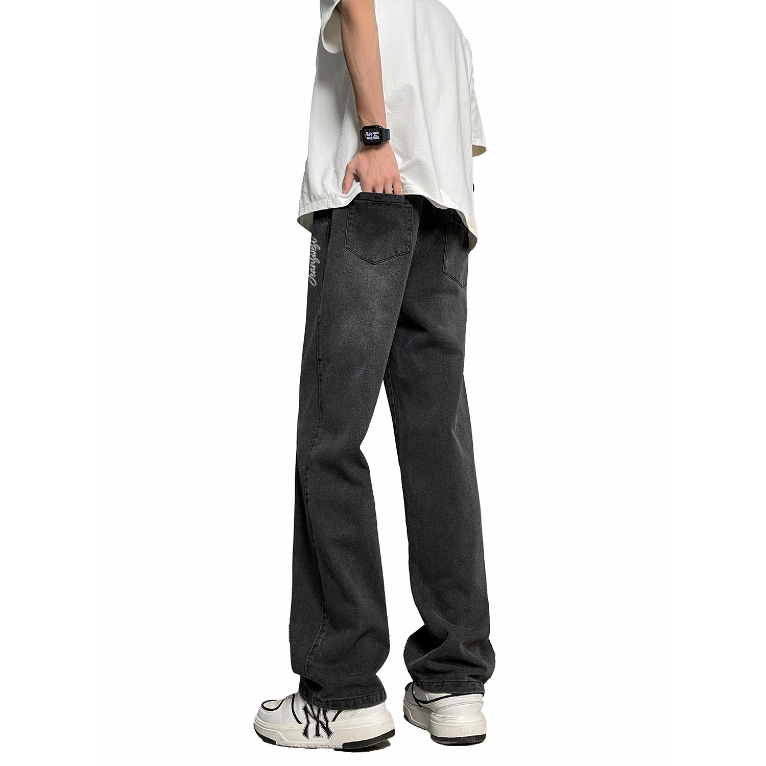 JEANSWEST logo