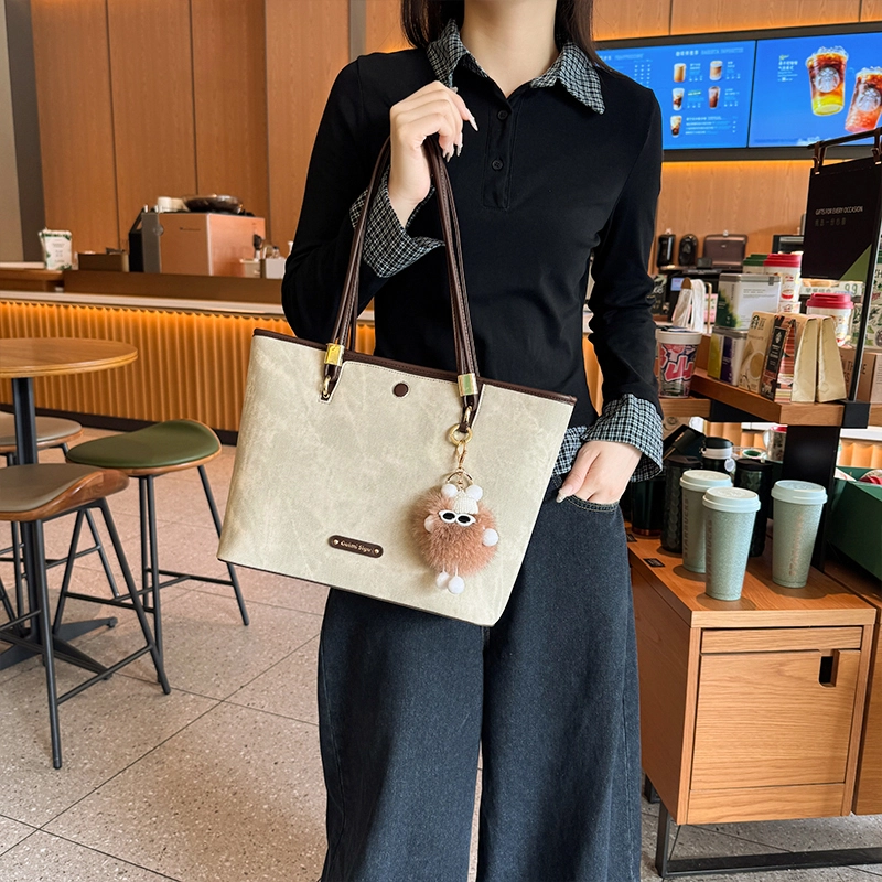 SMILE FOCUS PU Tote
