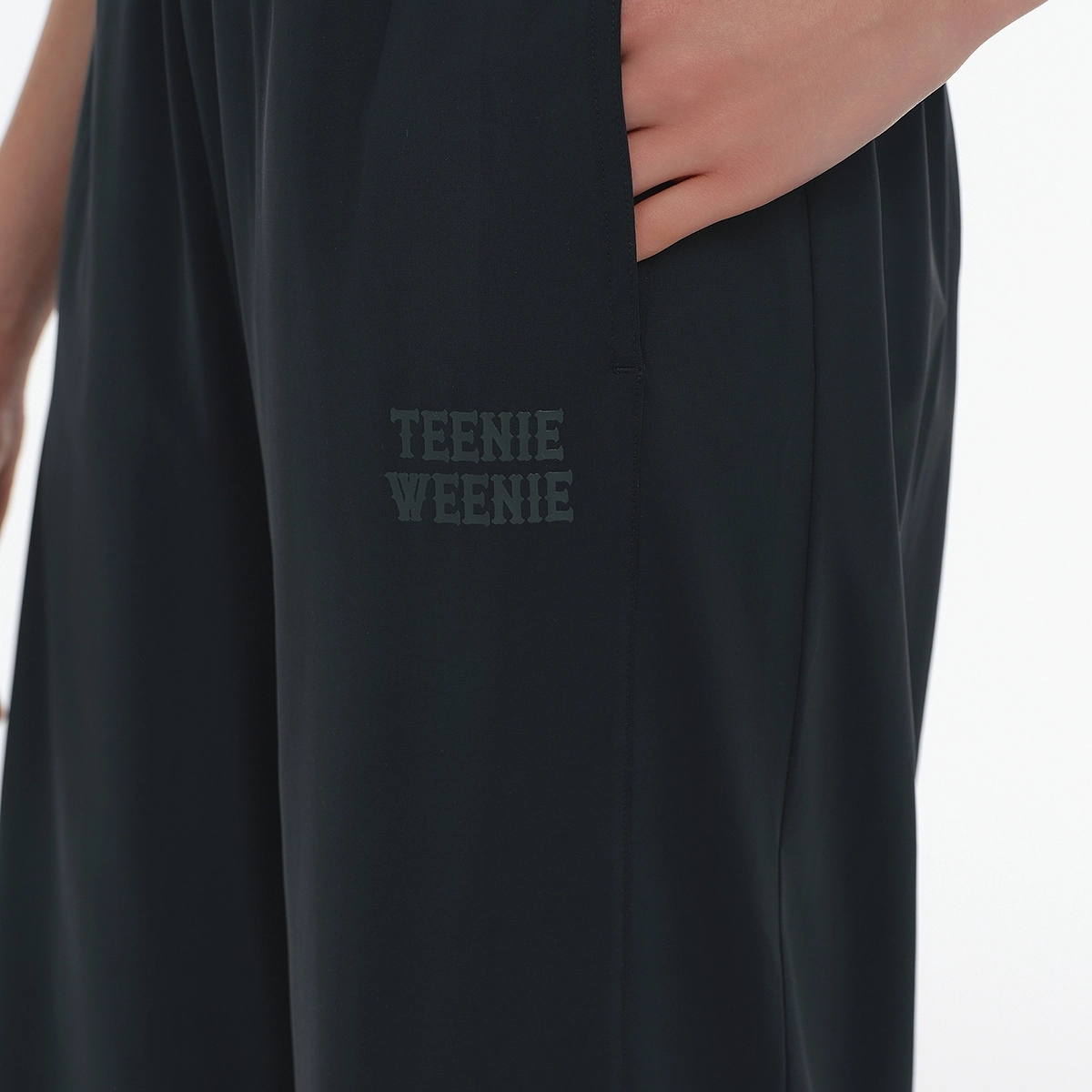 Teenie Weenie 2025