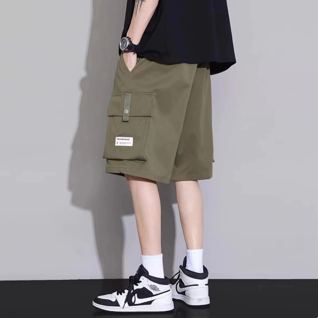 AWAO