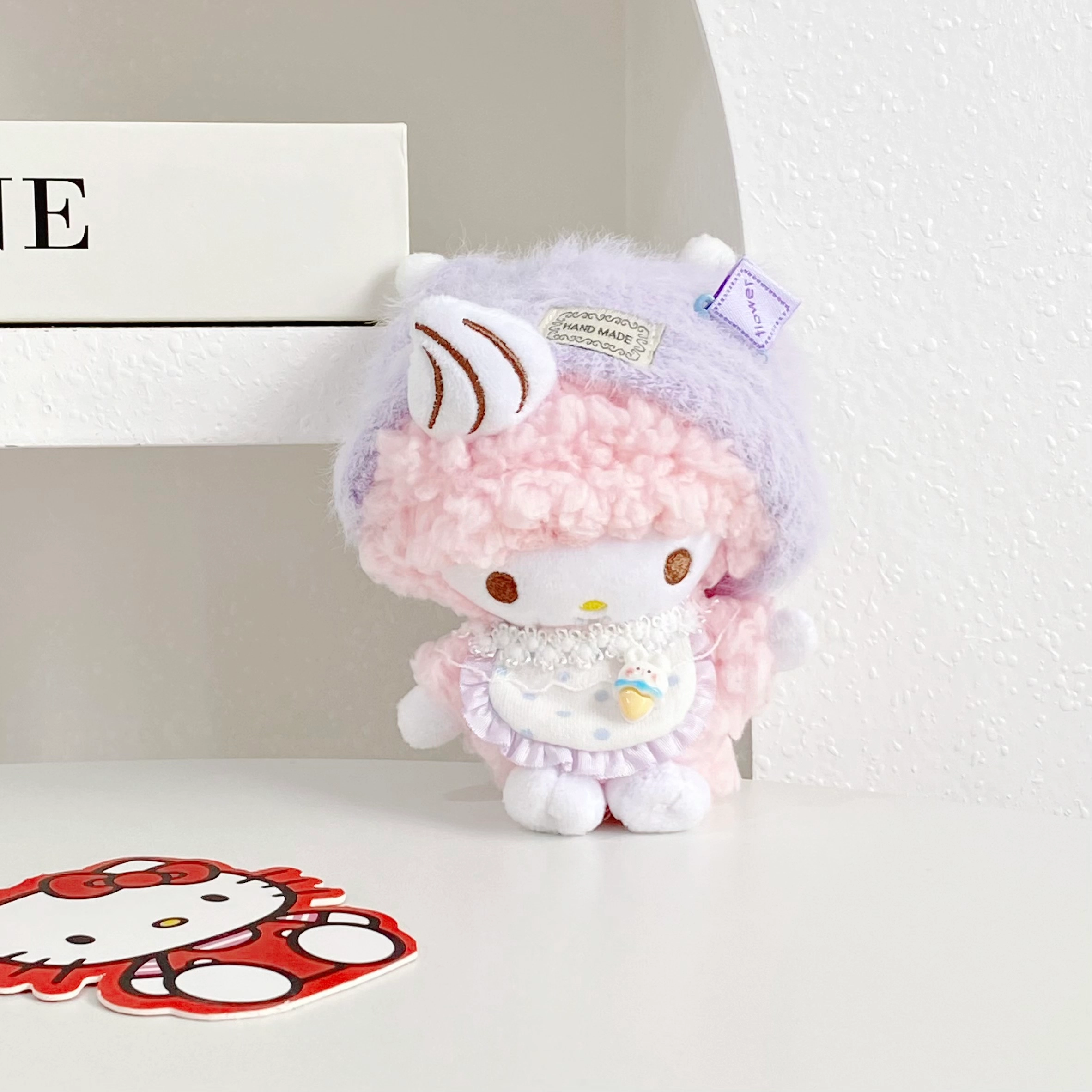 E-STRONG x Sanrio piano 13cm