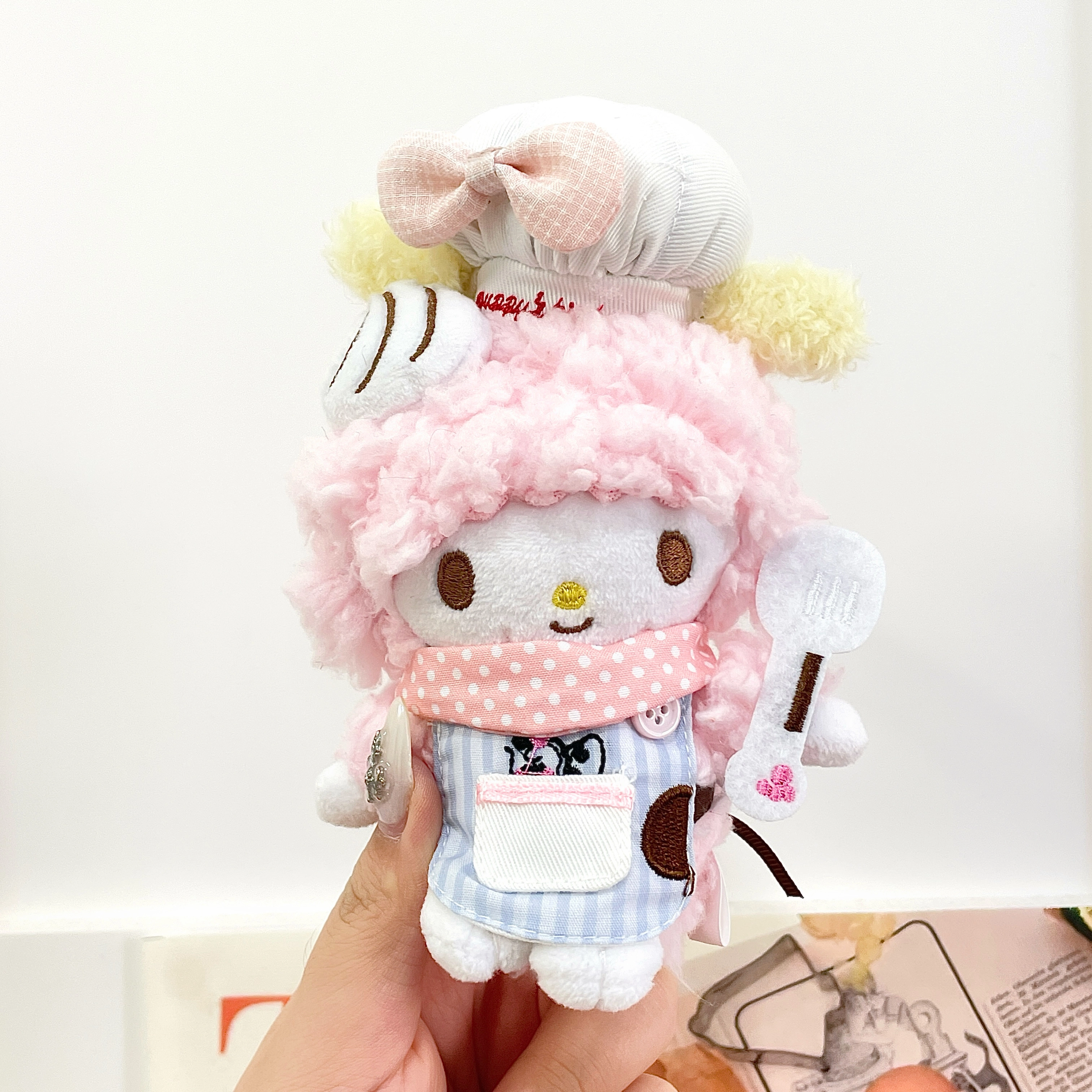 E-STRONG x Sanrio piano 13cm