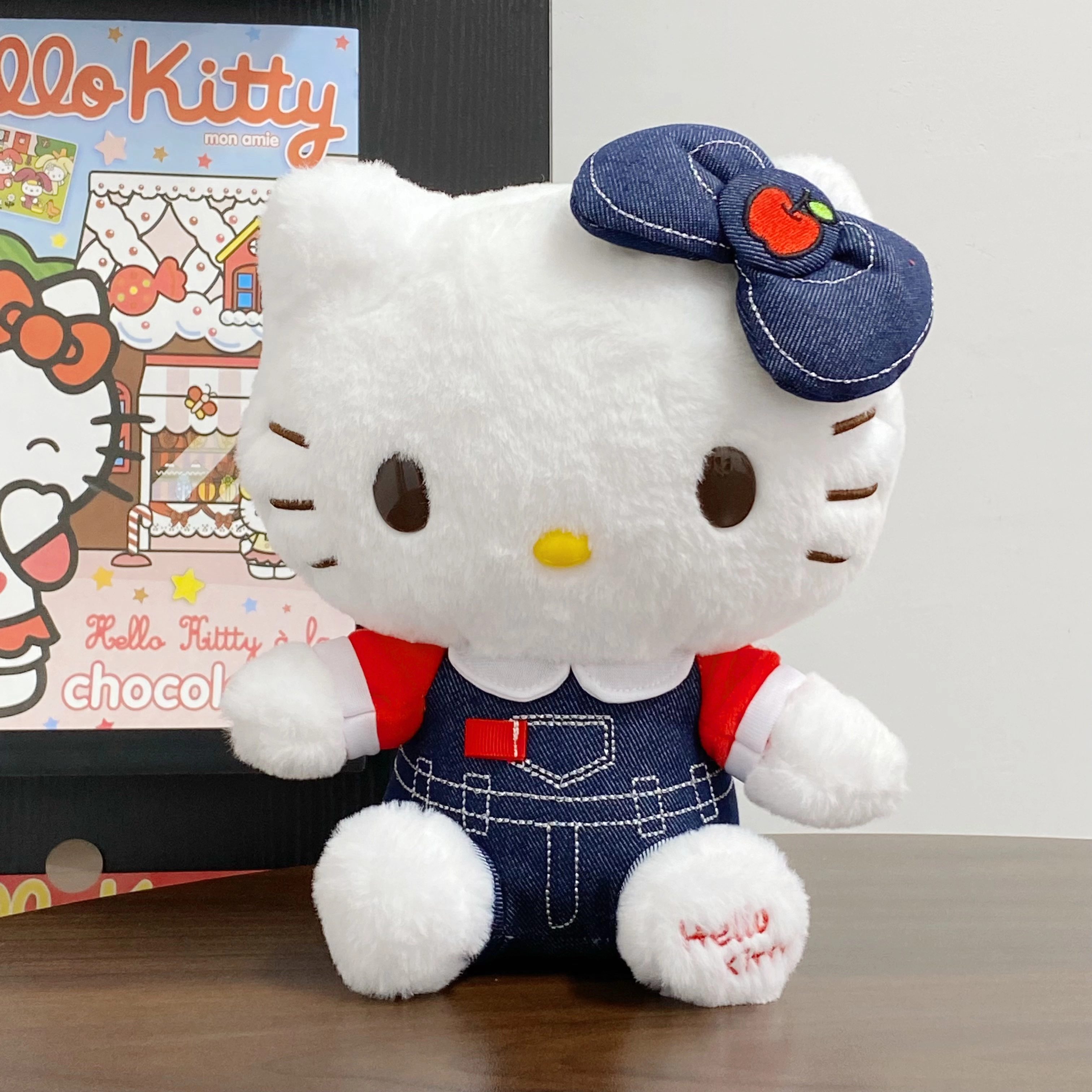 E-STRONG x Sanrio Hello Kitty 20cm