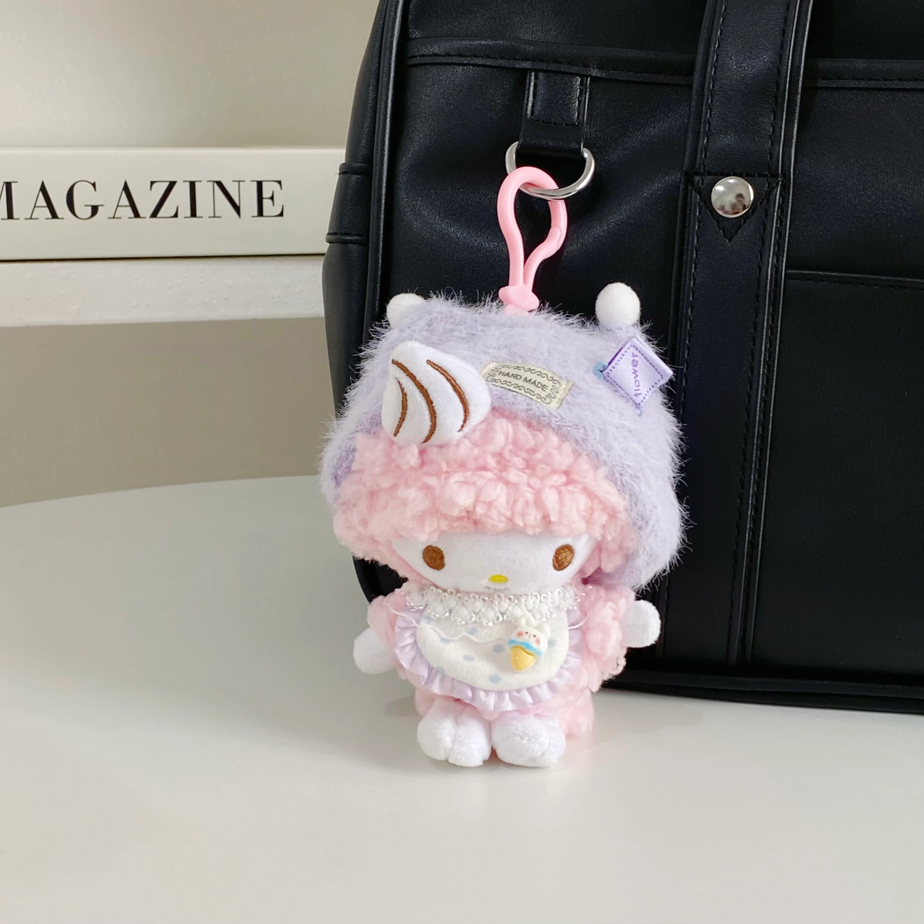 E-STRONG x Sanrio piano 13cm