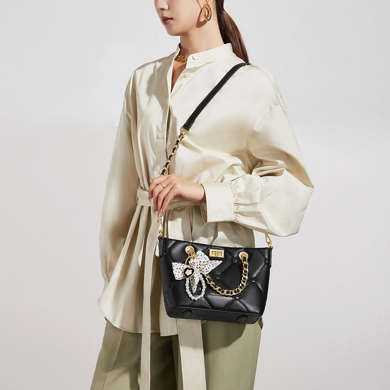 CNOLES Tote
