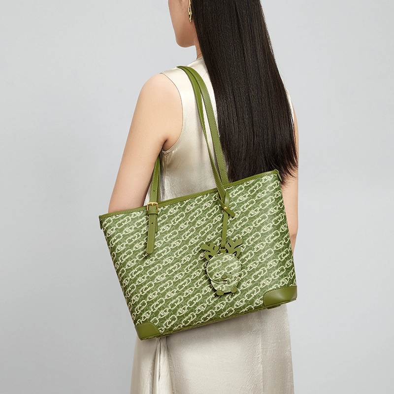 CNOLES PVC Tote