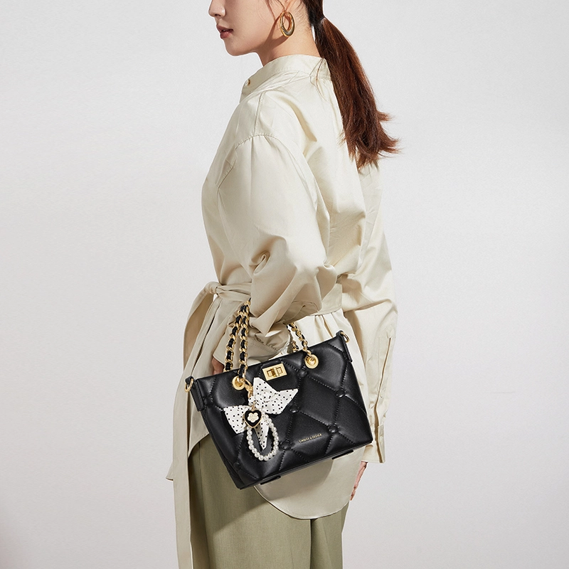 CNOLES Tote