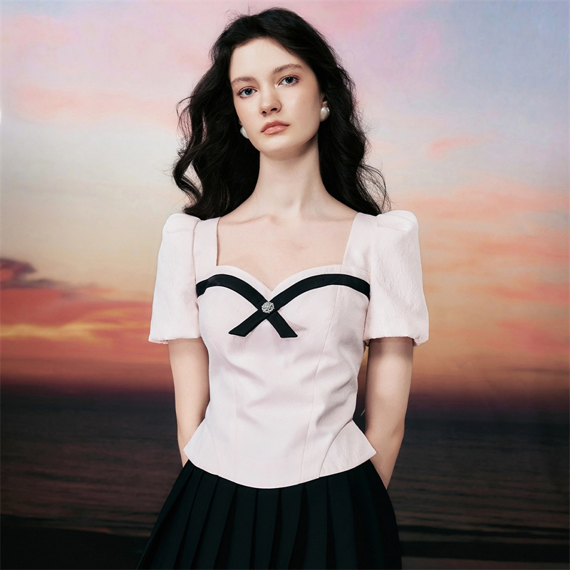 TAMMY TANGS T
