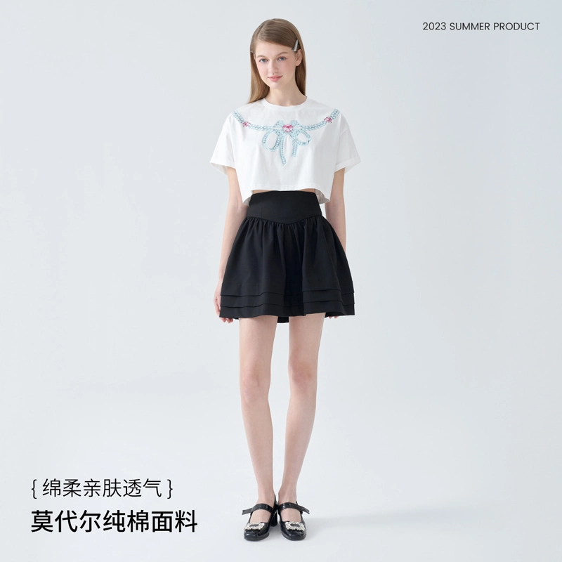 TAMMY TANGS T