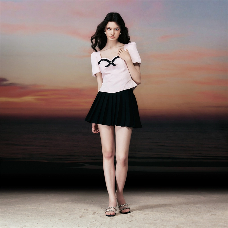 TAMMY TANGS T