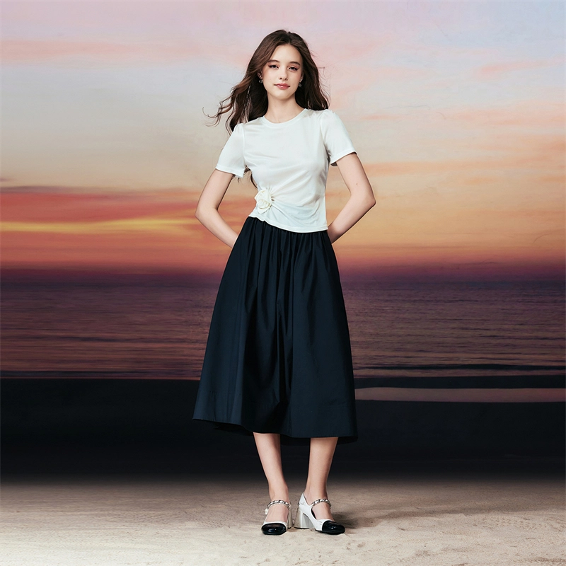 TAMMY TANGS T