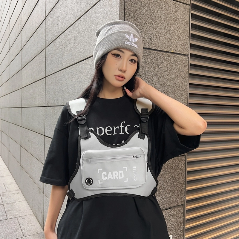 雅鹿 嘻哈战术背心运动跑步多功能机能潮牌马甲式 尼龙 胸包 常规 通用 黑色/灰色