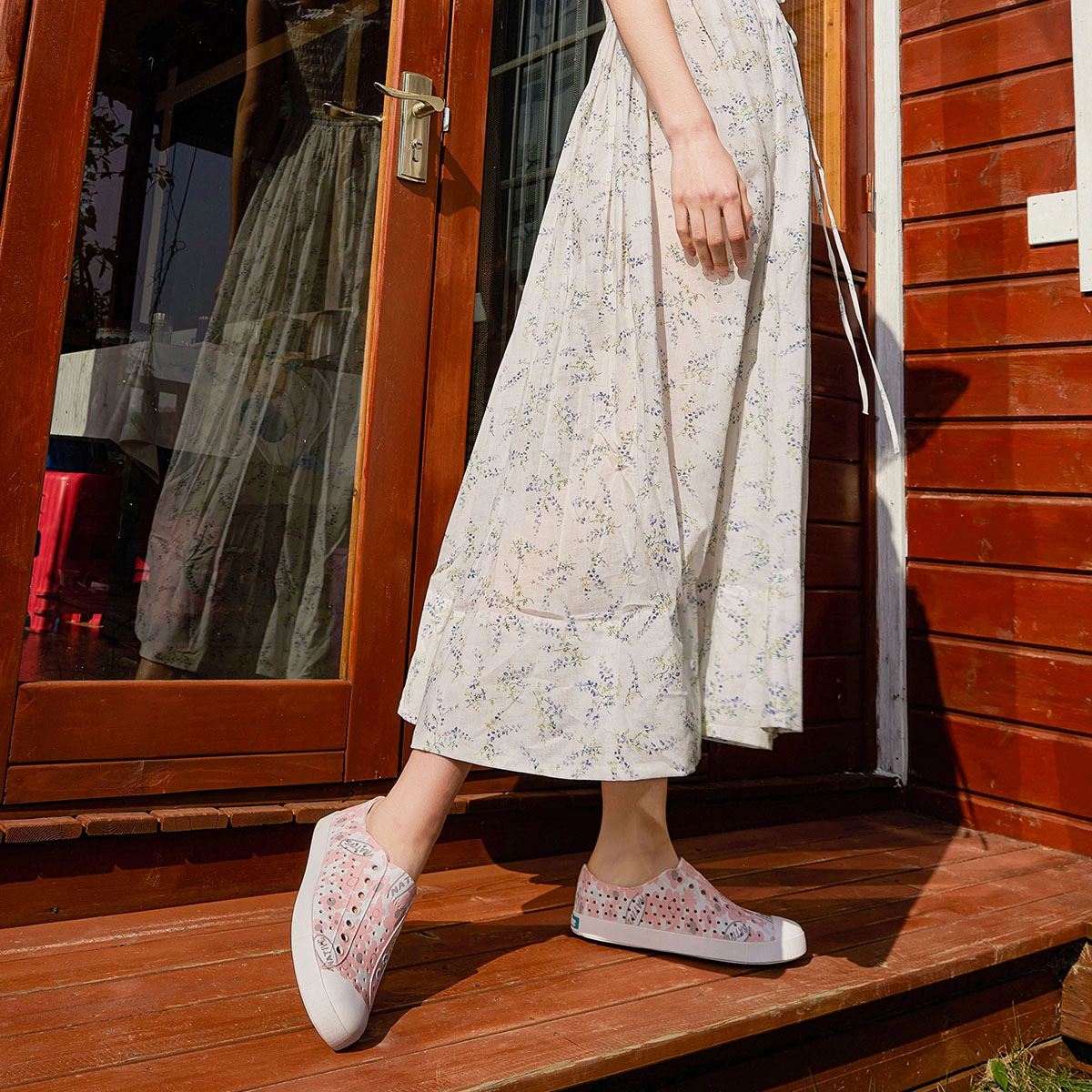 Native Shoes EVA