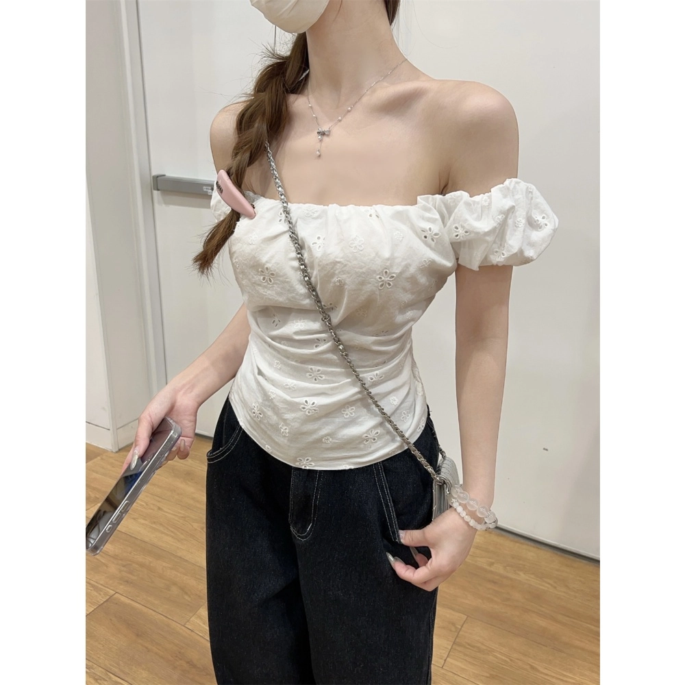 MUCCHIC T