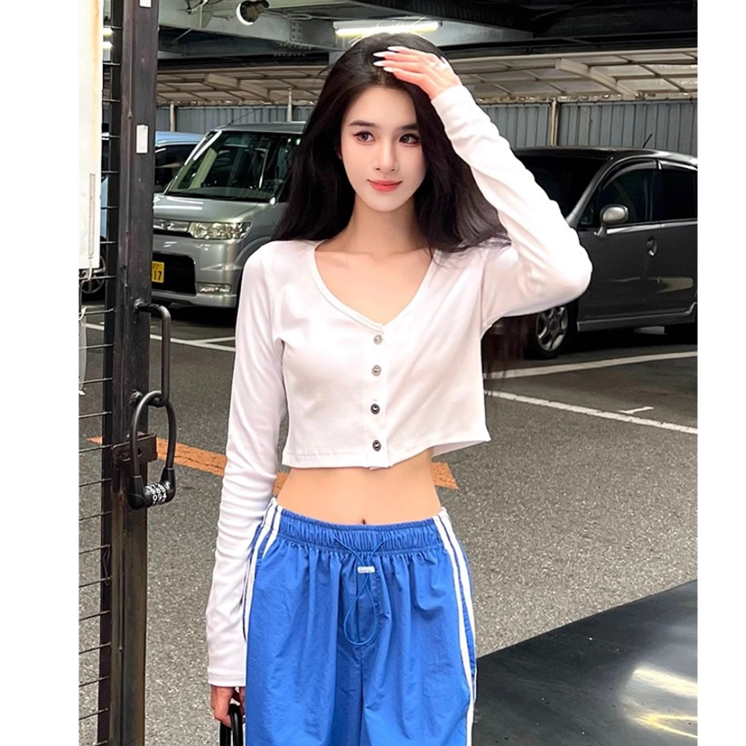 MUCCHIC insT T