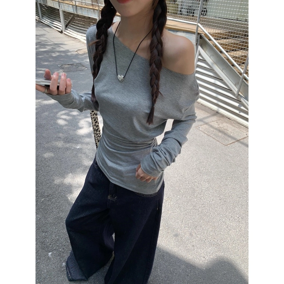 MUCCHIC T