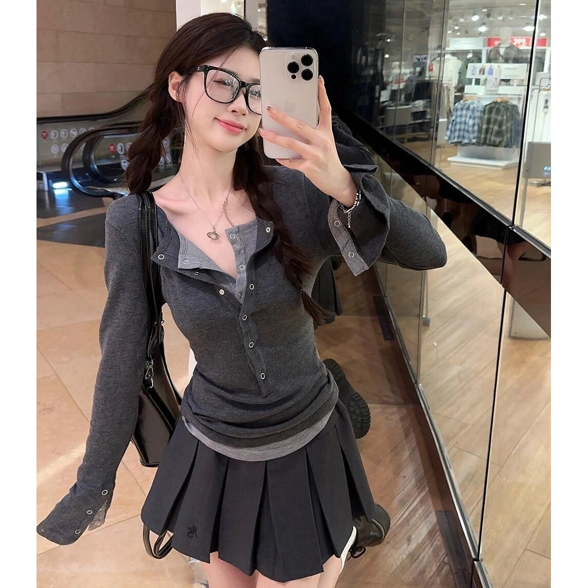 MUCCHIC 2025 T