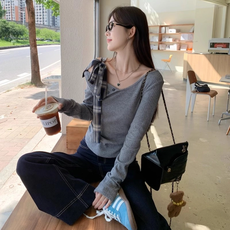 MUCCHIC T
