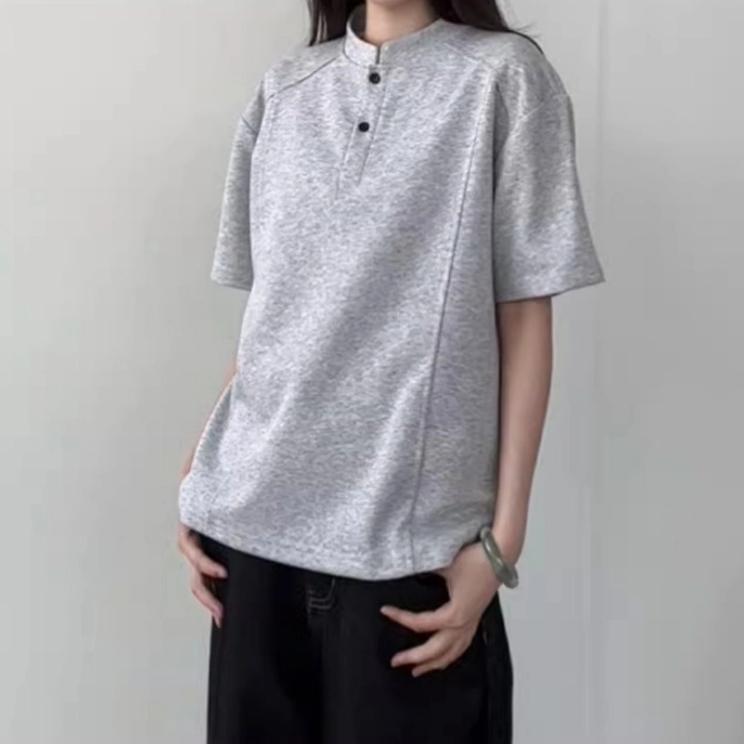 MUCCHIC T