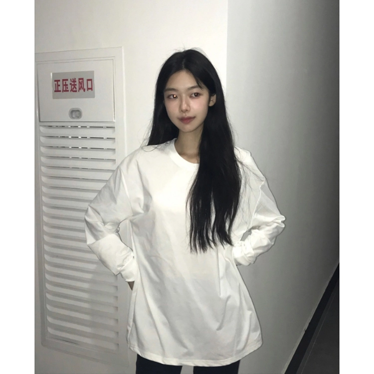 MUCCHIC T