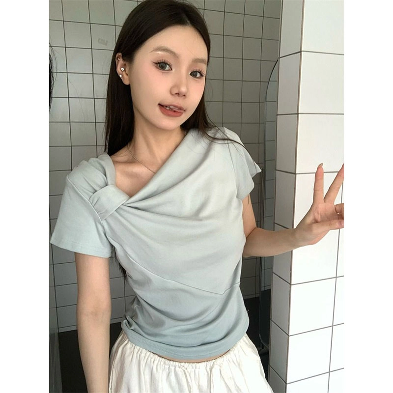 MUCCHIC 2025 T