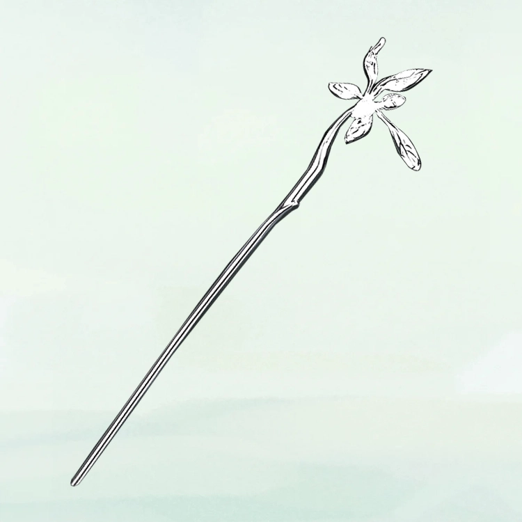 925