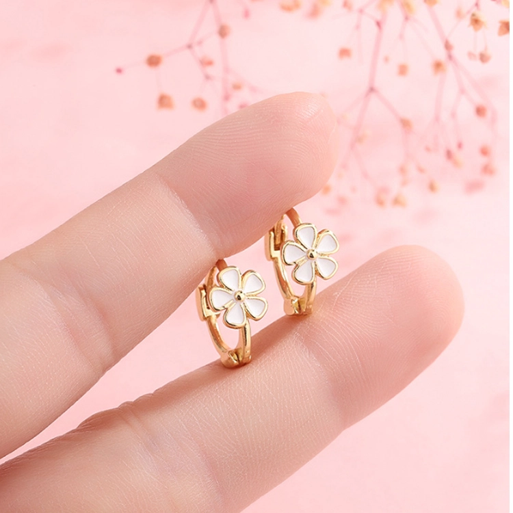 华髻 五瓣花白色花朵小巧 合金 耳环 女款