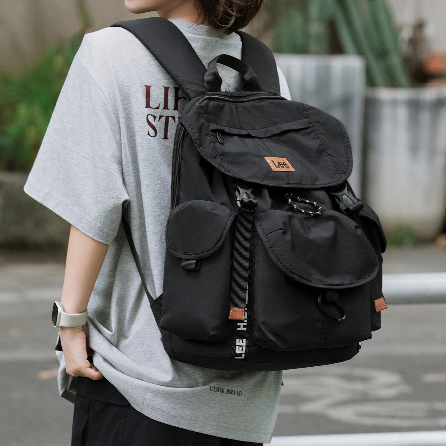 Lee