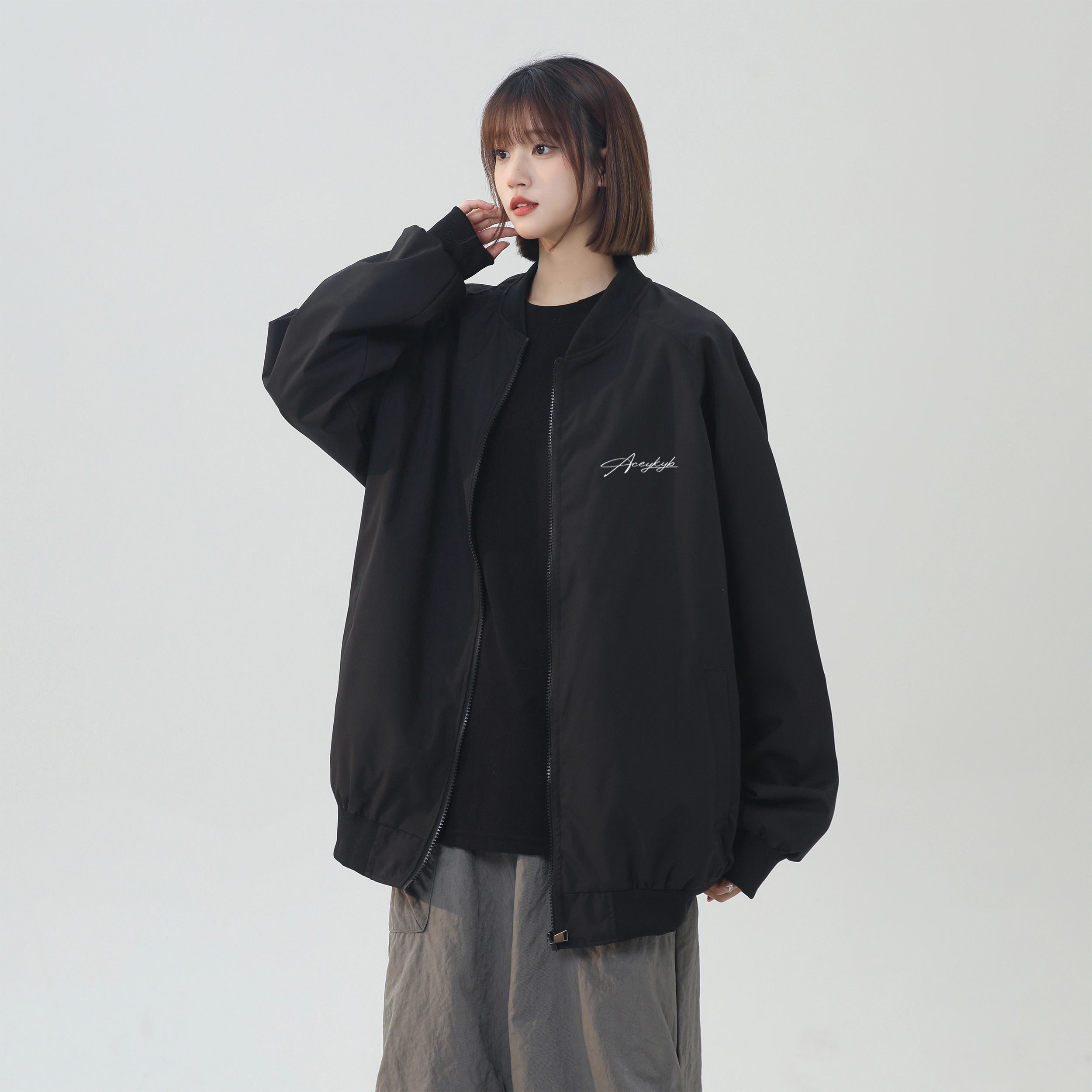YKYB YKYB x Logo