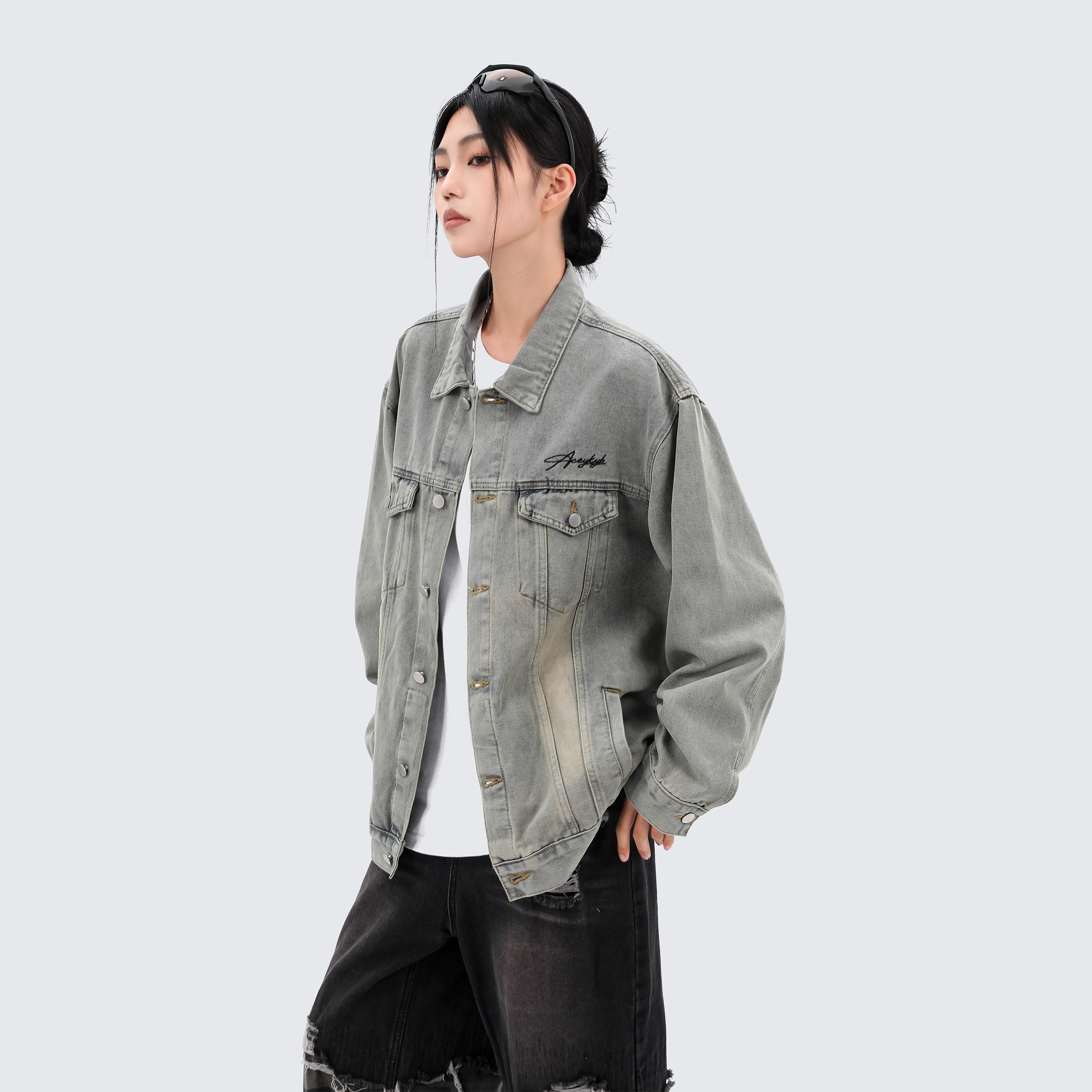 YKYB YKYB x Logo