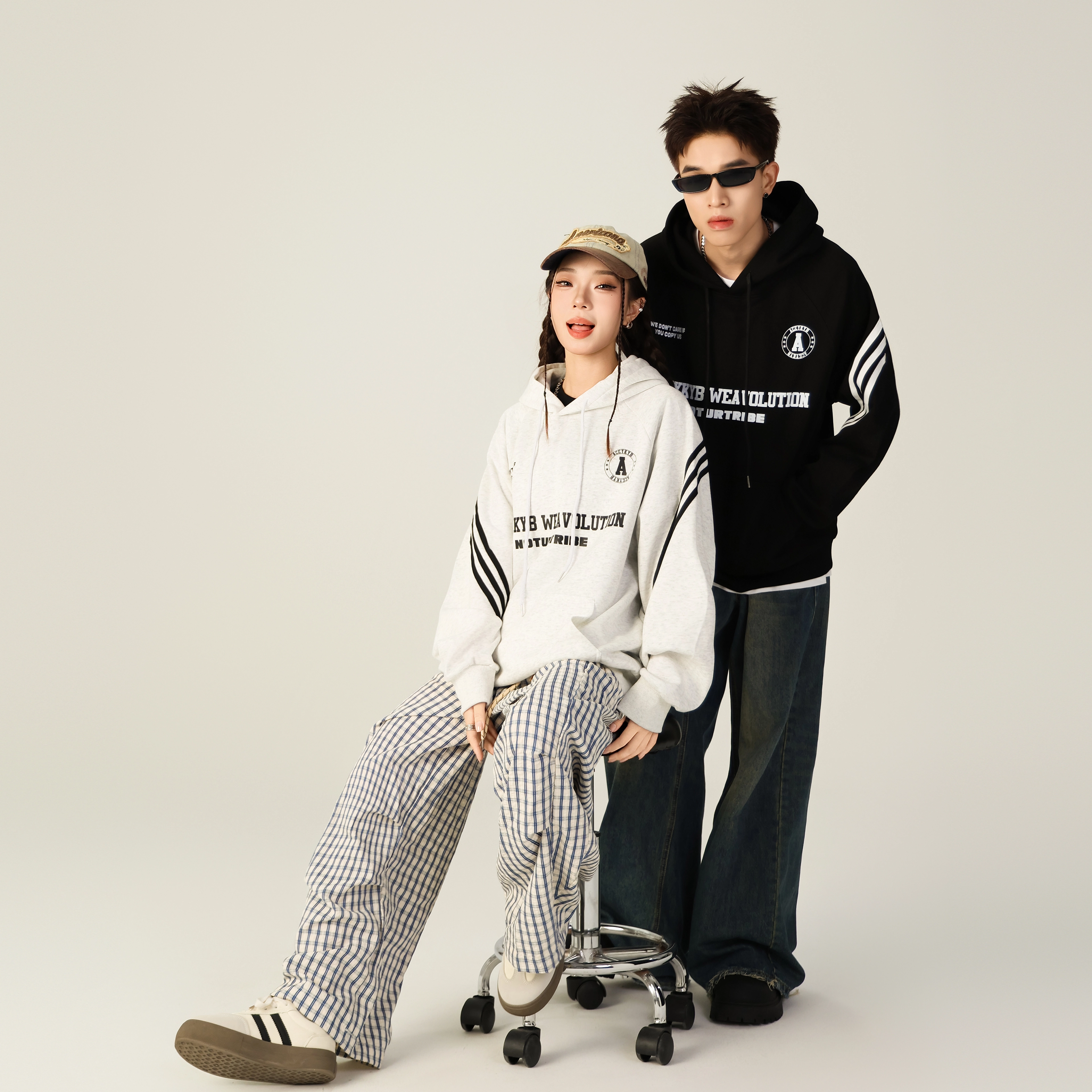 YKYB YKYB x Logo