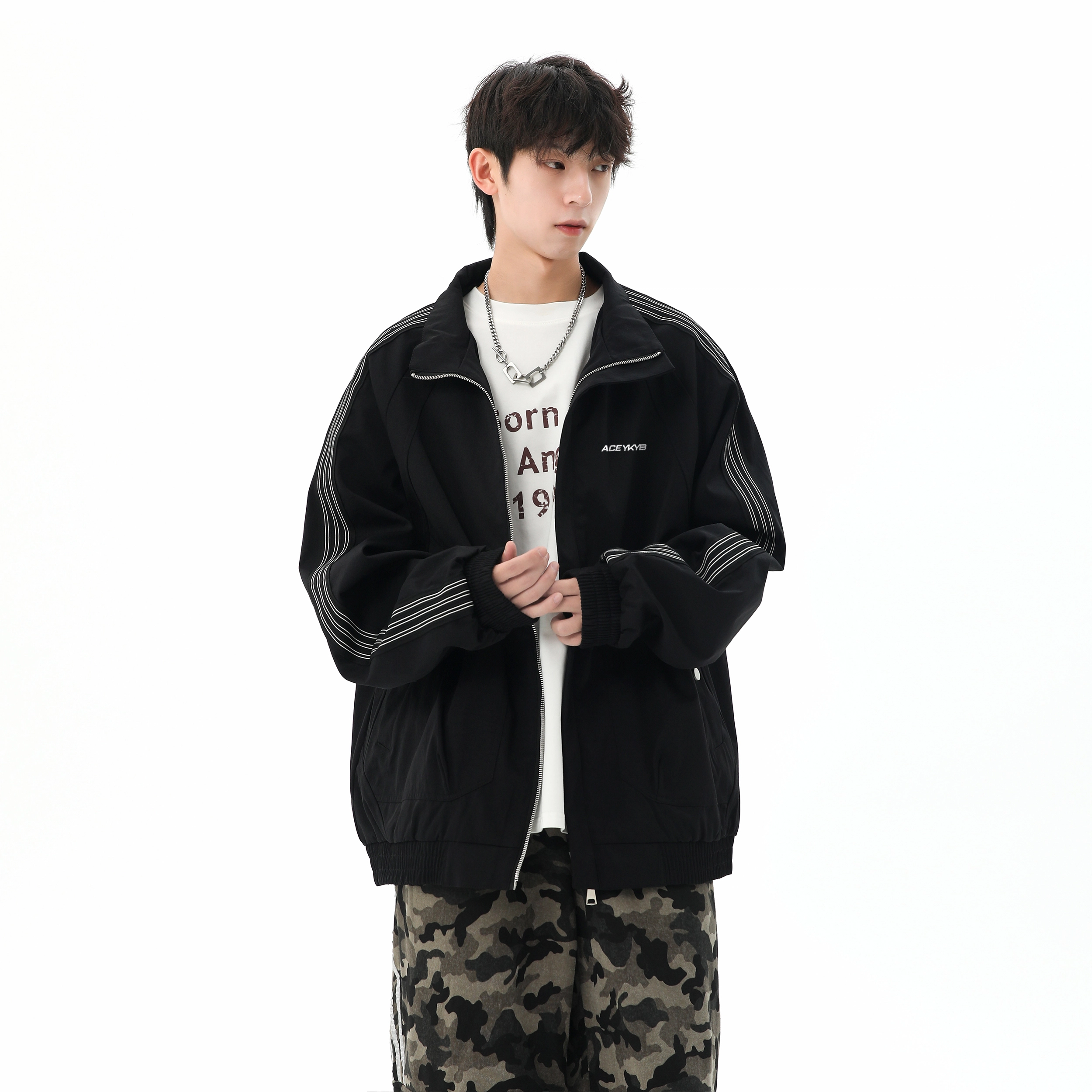 YKYB YKYB x Logo