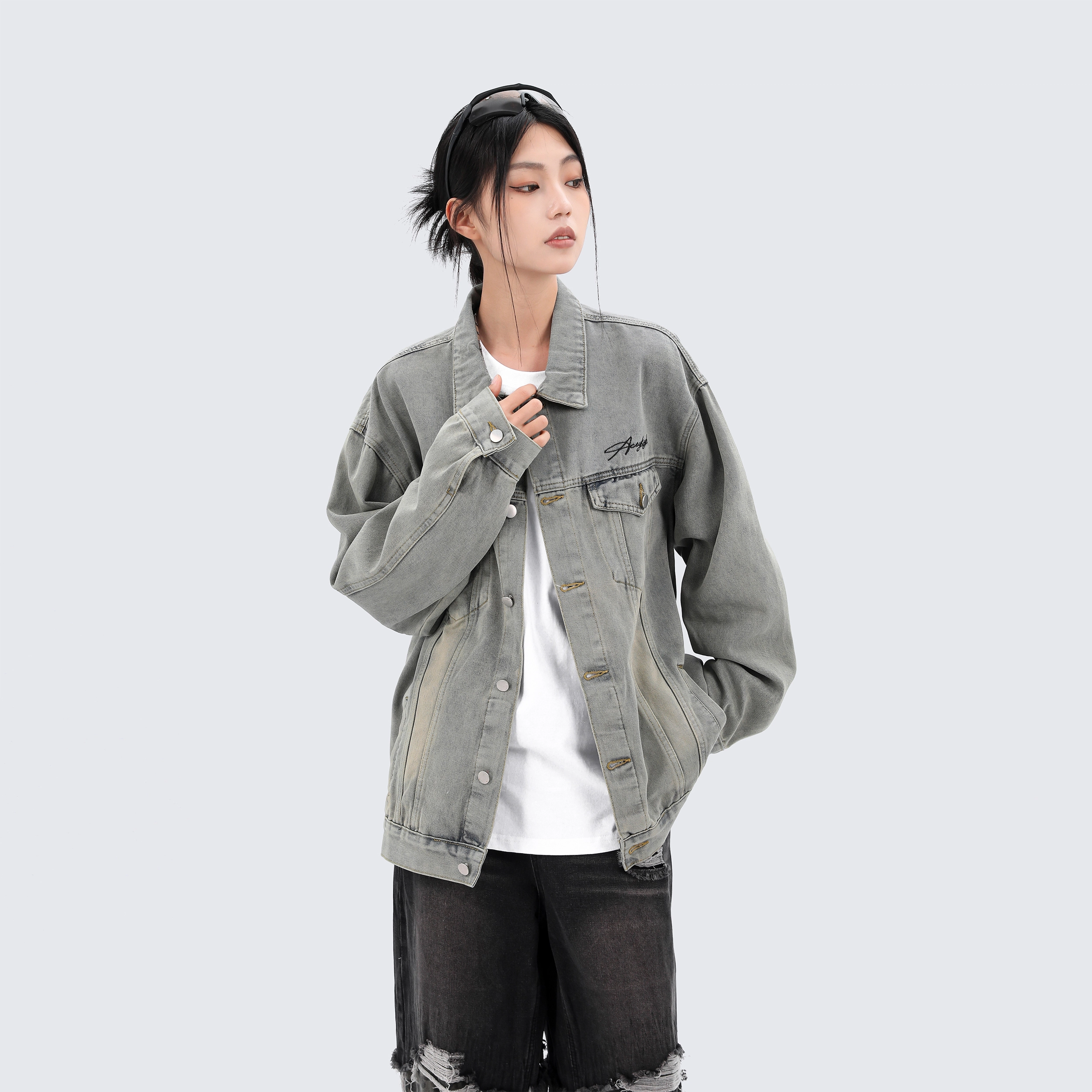 YKYB YKYB x Logo