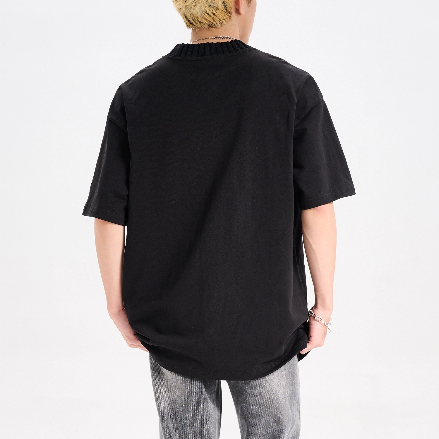 PAKA T