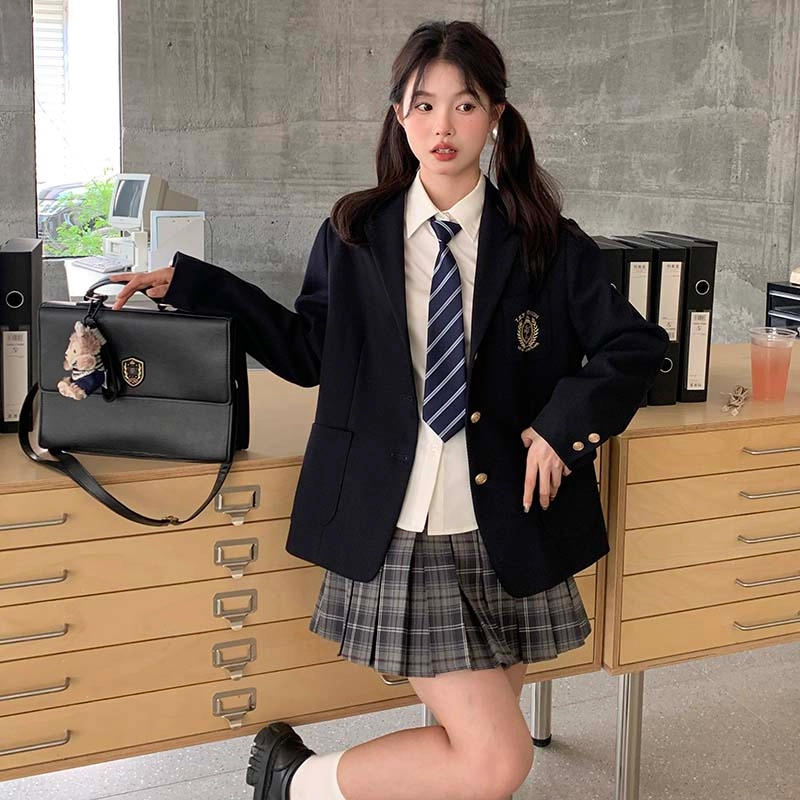 东鲸岁时记 学院风开学季气质上衣舒适中腰合身半裙制服 女款 黑色+灰色