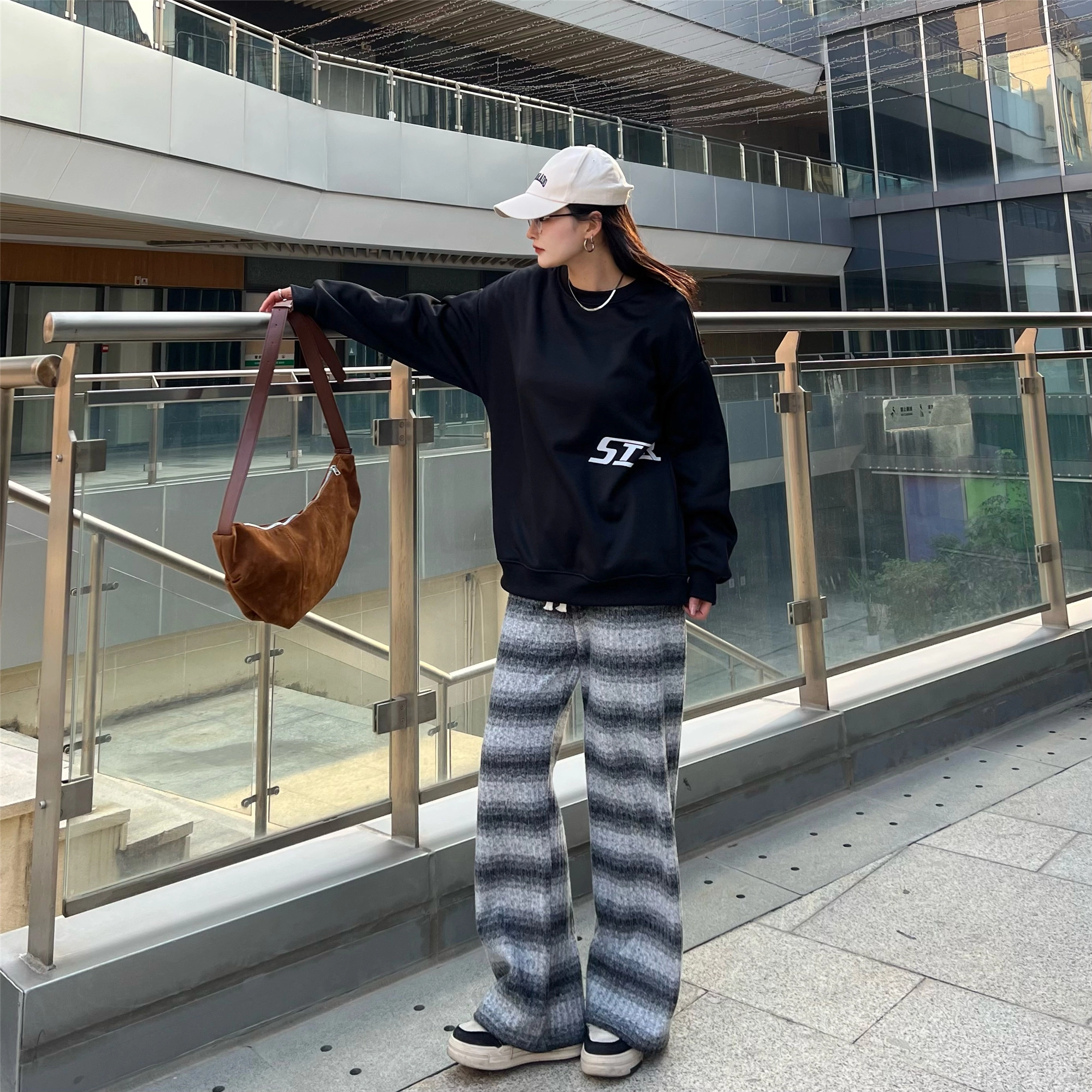 星际者 美式复古时尚舒适休闲百搭卫衣 男女同款