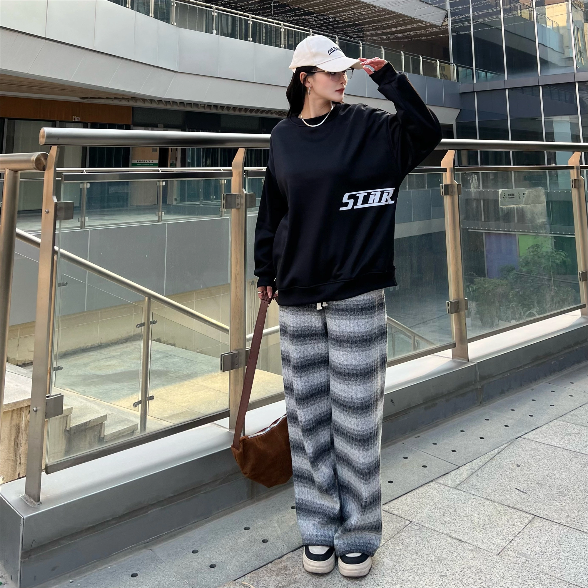 星际者 美式复古时尚舒适休闲百搭卫衣 男女同款