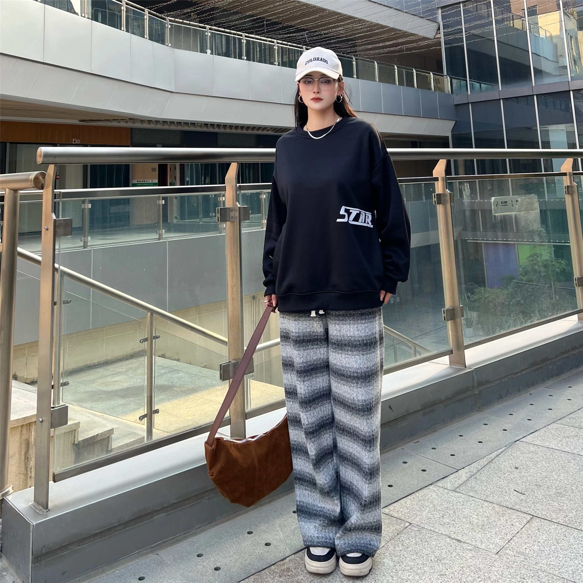 星际者 美式复古时尚舒适休闲百搭卫衣 男女同款