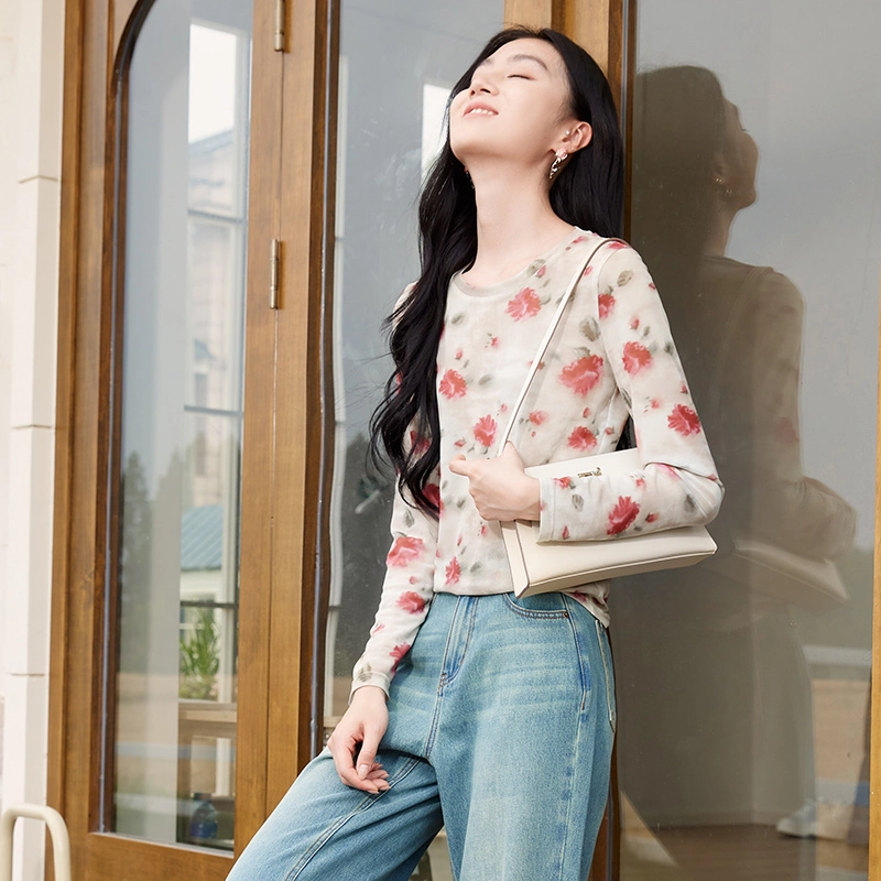 XIANGYING T
