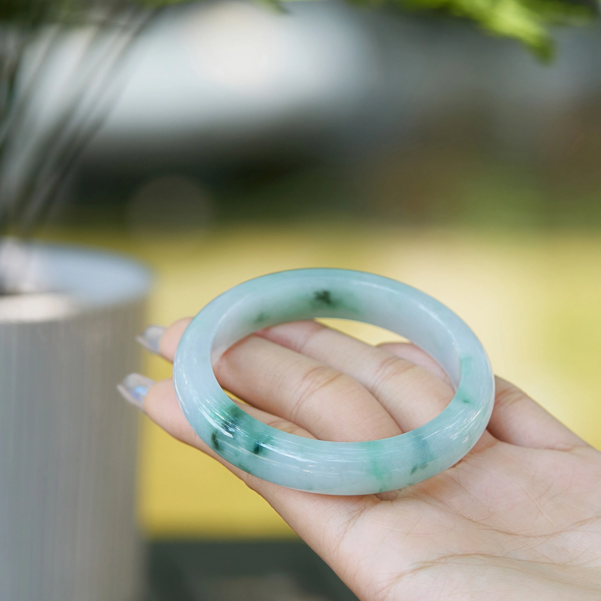 琳琯瑛 深色飘花水润冰透玉 糯冰 翡翠手镯 女款