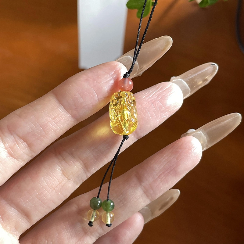 琳琯瑛 新中式国风小众设计高级感轻奢气质金珀招财貔貅钥匙扣背包饰品 琥珀 挂件 男女同款情侣款