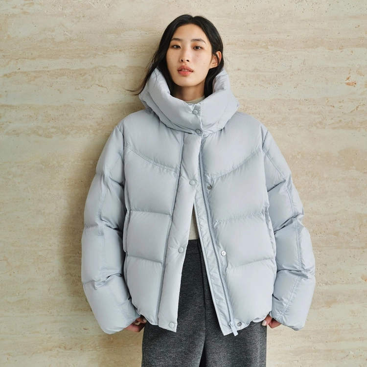 太平鸟 热气球保暖面包服外套连帽泡芙长款羽绒服 女款