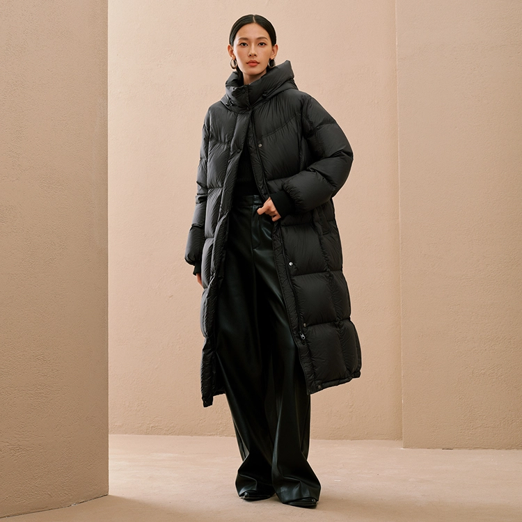 太平鸟 热气球保暖面包服外套连帽泡芙长款羽绒服 女款