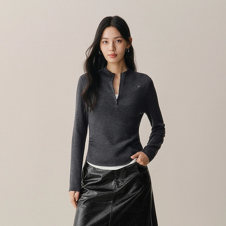 太平鸟 秋冬假两件显瘦打底百搭时尚休闲简约针织衫 女款