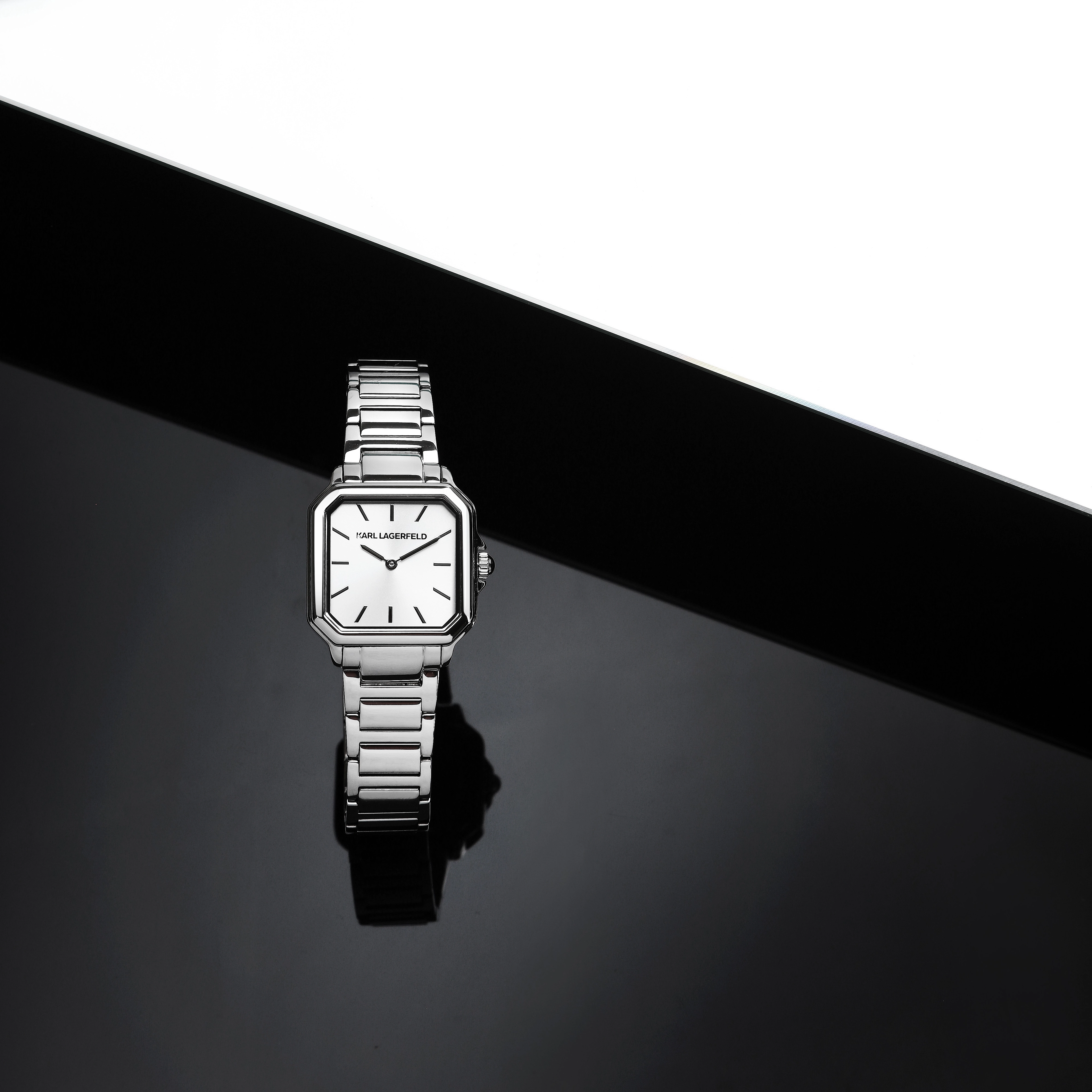 KARL LAGERFELD SQUARE CLASSICS
