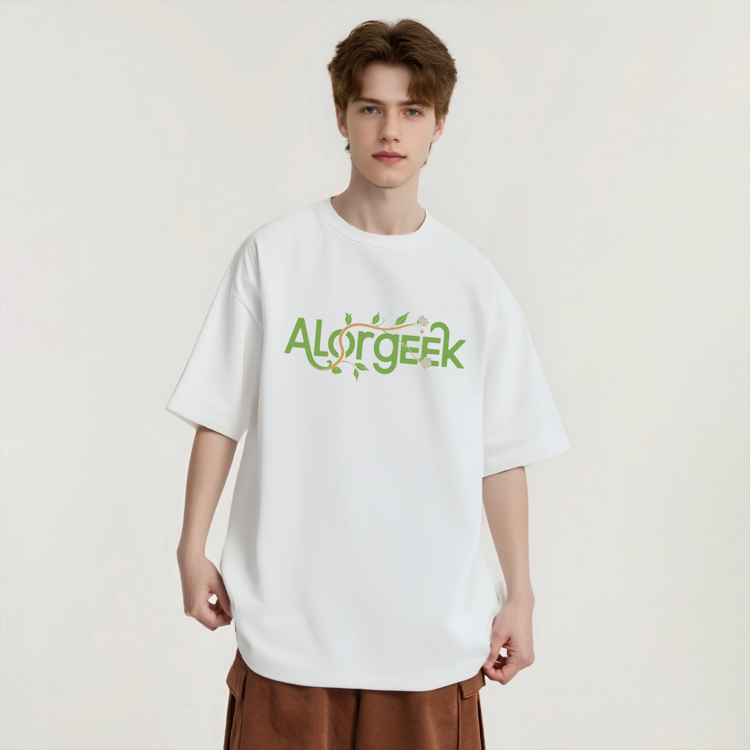 ALORGEEK LogoT
