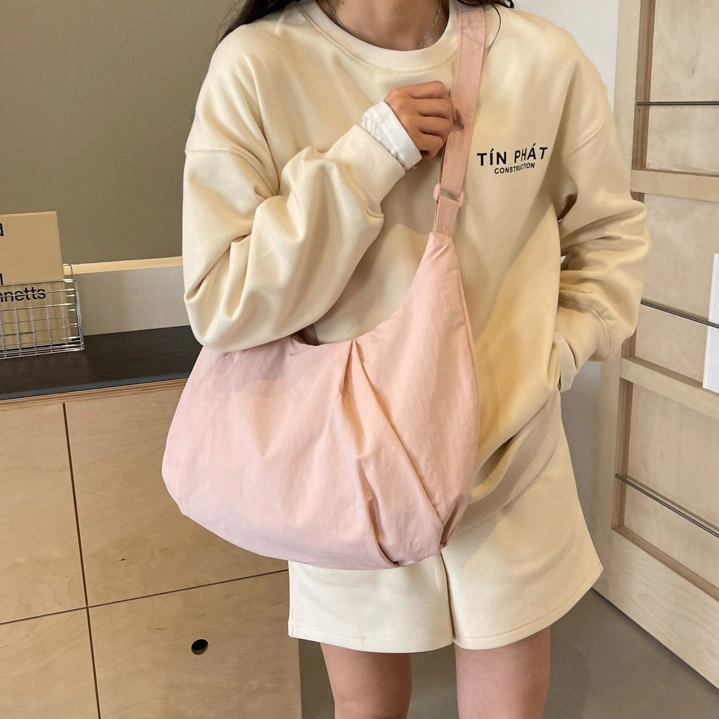 巴朗熊 褶皱通勤 尼龙 饺子包斜挎包单肩包 女款 多色