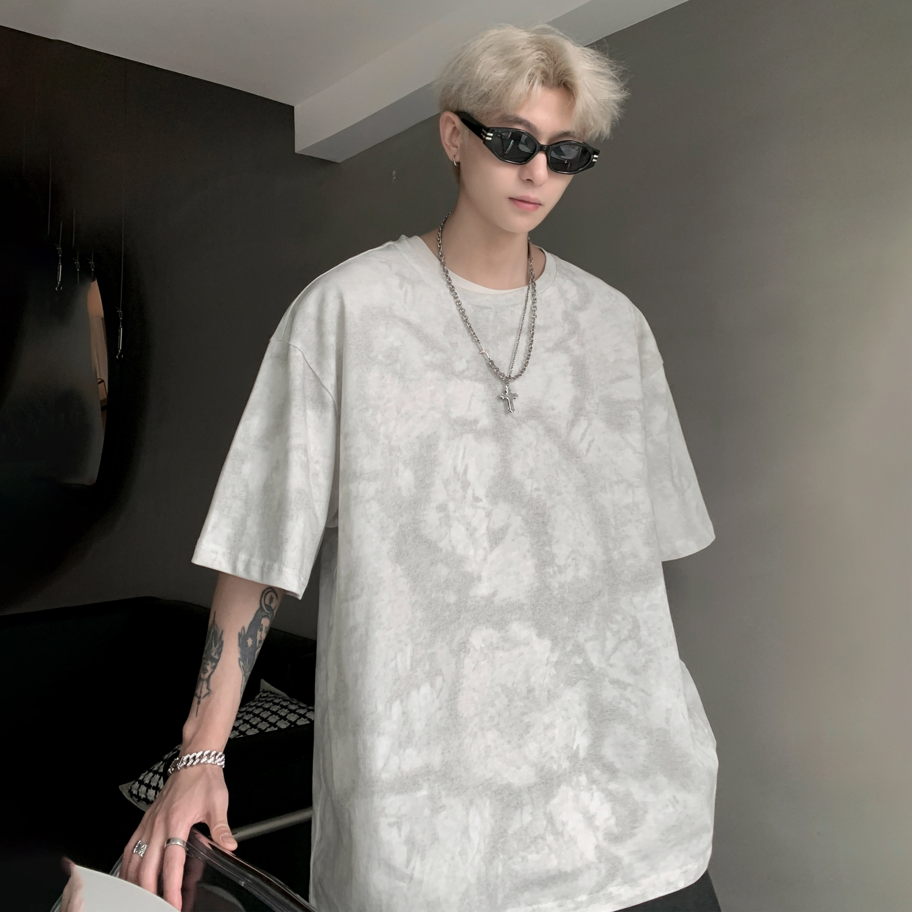 PAINT STAIN T