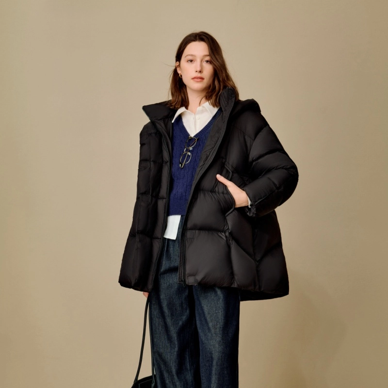 茵曼 无胆防绒连帽宽松加厚保暖外套羽绒服 女款