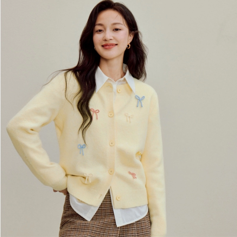 茵曼 甜美撞色蝴蝶结开衫氛围宽松宝藏显瘦约会早秋穿搭平价学院入秋时尚氛围针织衫 女款